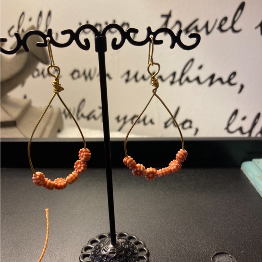 Handcrafted Earrings With Orange Shells With Gold Earrings